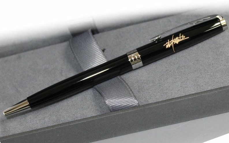 署名を彫刻したペンの完成秘話 | PARCELAブログ