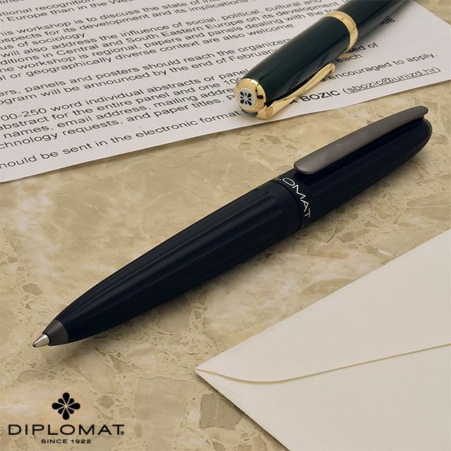 DIPLOMAT ディプロマット ボールペン アエロ ブラック 1957225 | ペン