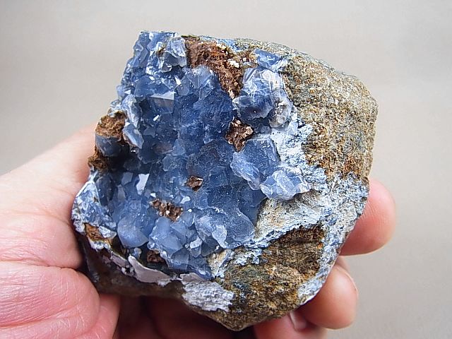 スペイン・マラガ産ブルークオーツ原石 165.3g - パーフェクトストーン