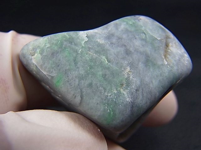 金山谷 極上ろうかん糸魚川翡翠 原石 糸魚川ひすい コン沢 国産鉱物