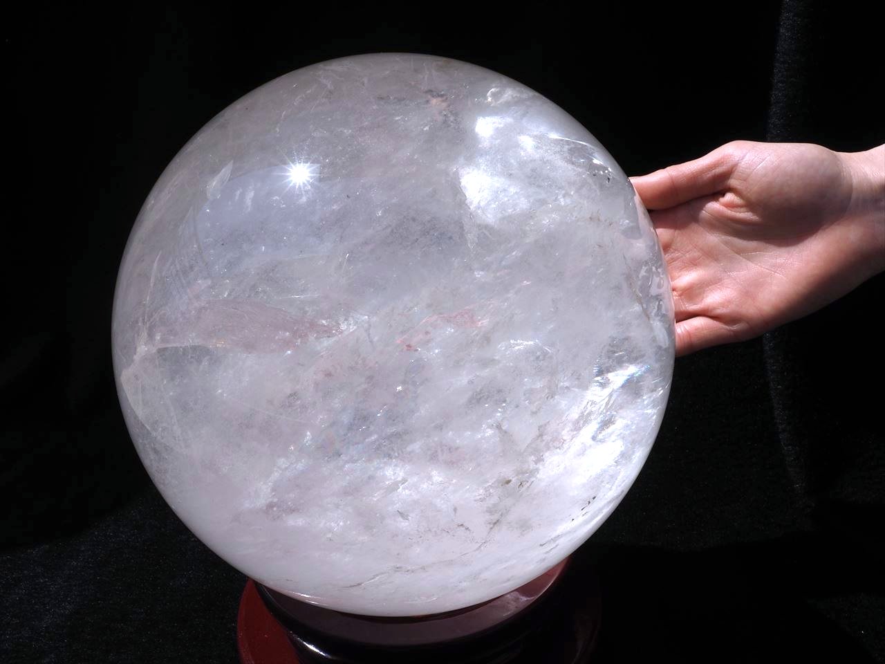 超巨大！煉水晶玉。美しい。 超巨大！煉水晶玉。美しい。