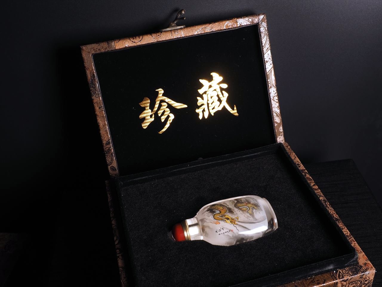 中国製品 天然水晶伝統工芸品九重塔