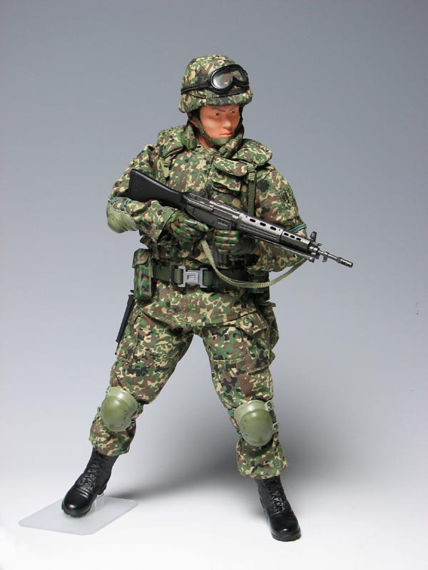 ドラゴンモデルズ 陸上自衛隊 32普通科連隊 3等陸曹 小川 【日本限定版