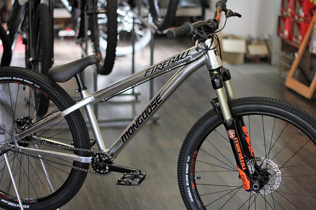 Mon マングース ファイヤーボール ダートジャンプ カスタム多数