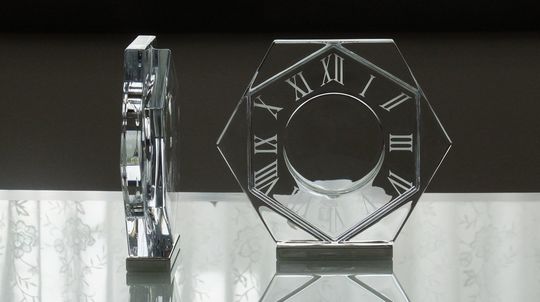 Ⴤ1340ꕤ未使用 Baccarat バカラ 置時計 六角形 アビス 2025年最新