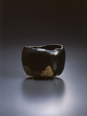 茶道具 陶芸家 九代 樂吉左衛門 樂了入 掛分黒楽茶碗