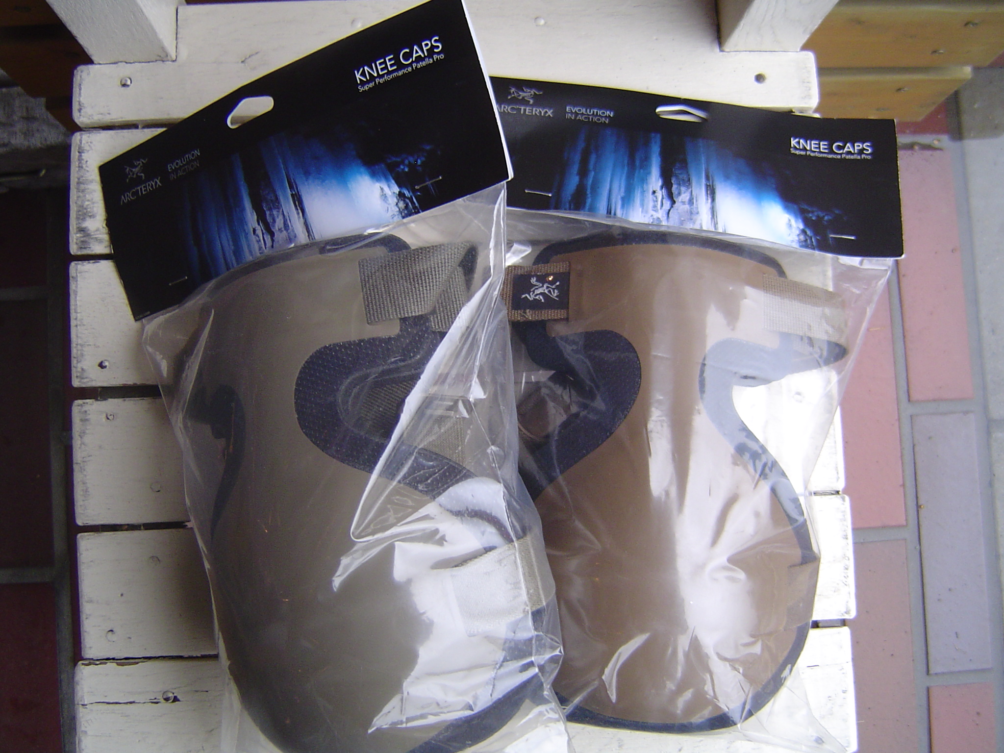 ARCTERYX LEAF9467（アークテリクスリーフミリタリーニーカップス