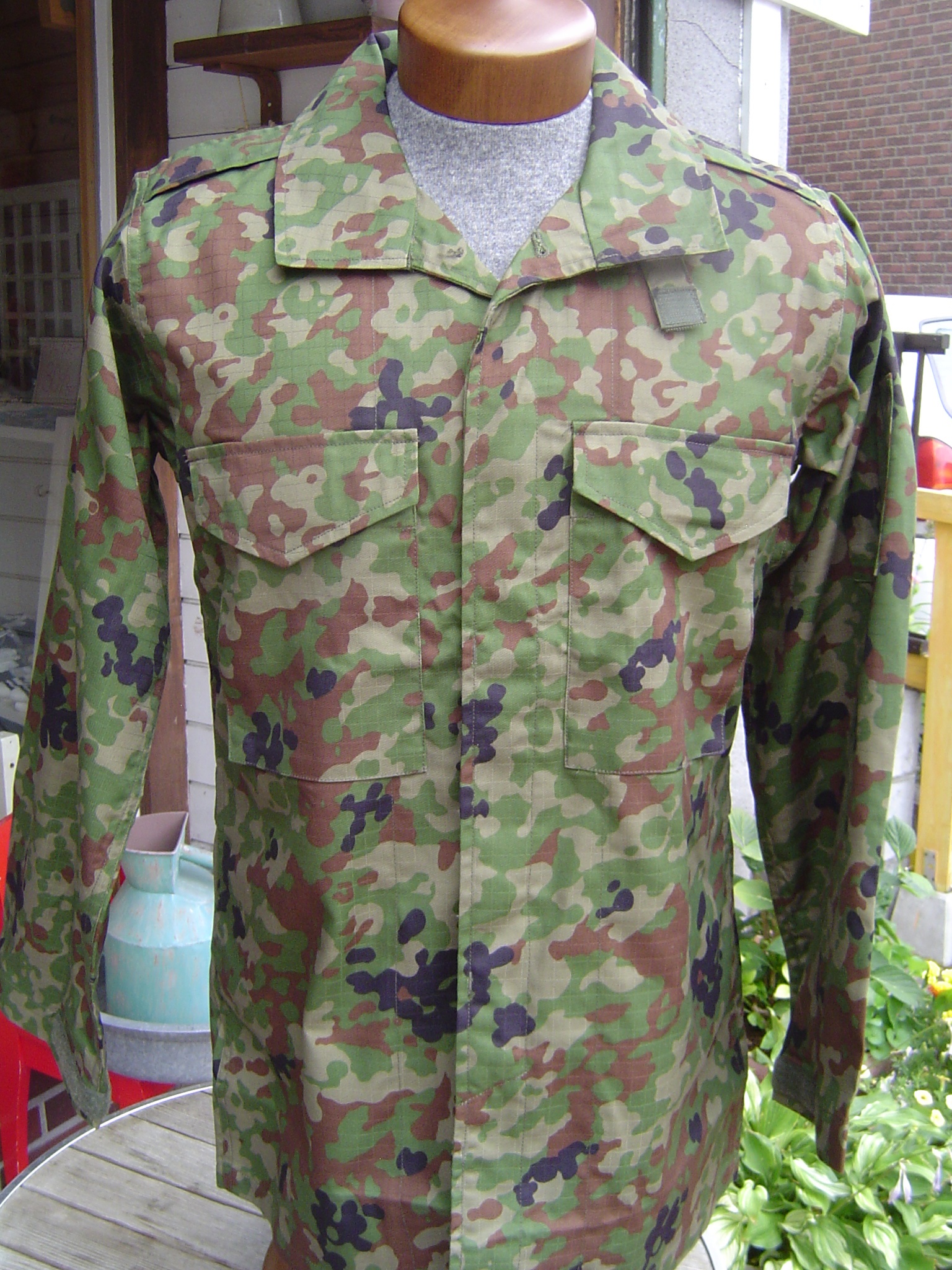 自衛隊 陸自 迷彩服 作業服 戦闘服 ノーアイロン PX品 4A ミリタリー