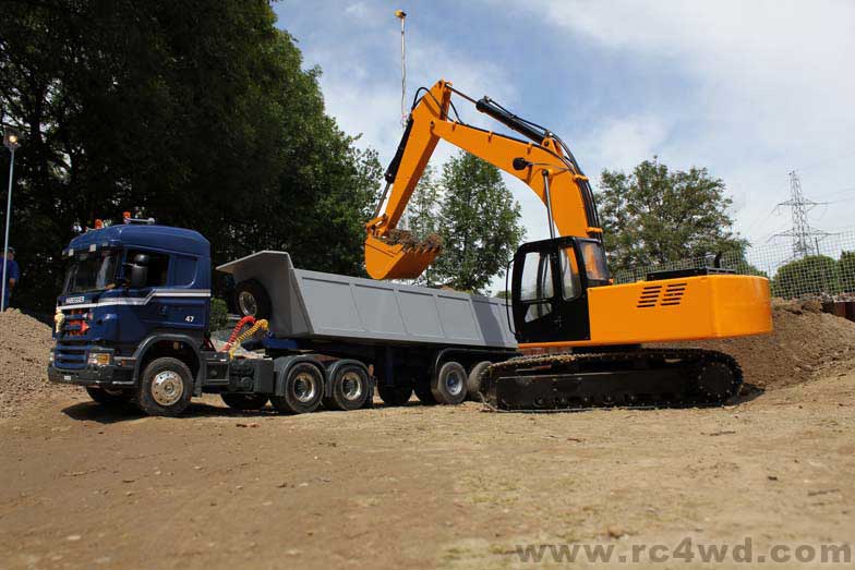 1/12 Scale Earth Digger 4200XL Hydraulic Excavator (RTR) (Ve