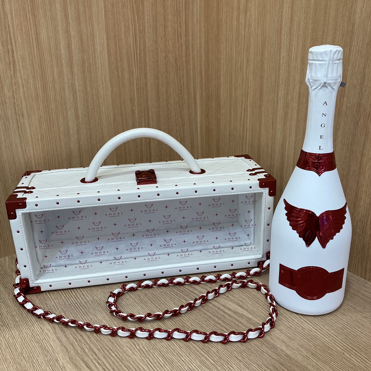 エンジェル シャンパン クリスマスエディション ホリデーシーズン限定