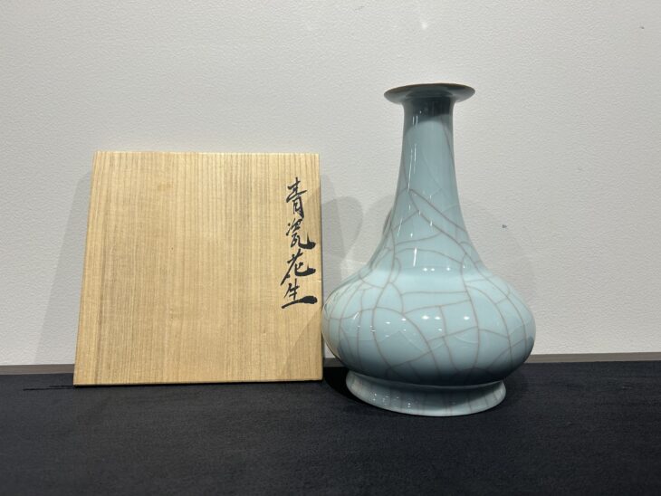 浦口雅行 作 『青瓷花生』 ｜骨董品買取 緑和堂