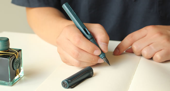 2017年 限定色 LAMY Safari Petrol – 和気文具ウェブマガジン