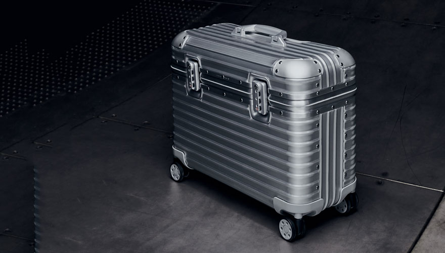 時計業界のビジネストラベラーから広く愛されたリモワの「オリジナル