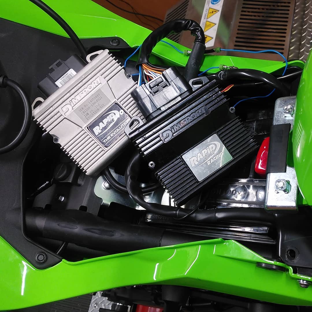 rapid bike zx25rより取り外し サブコン他 取付・交換｜コンピュータ