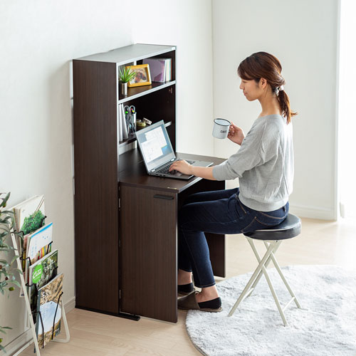 在宅テレワークに！収納スペース付きで折りたためるデスク他