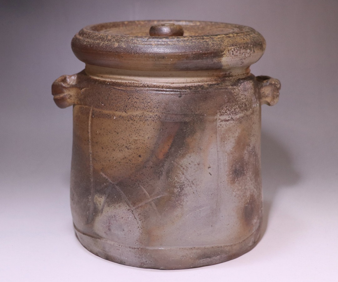 伊勢崎 満 備前 緋襷 棒ノ先 水指 茶道具 e171 伊勢崎満 備前緋