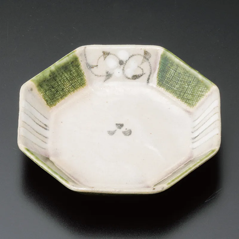 志野角皿5枚 志野織部 八角盛皿 唐草絵(和風変形皿(中