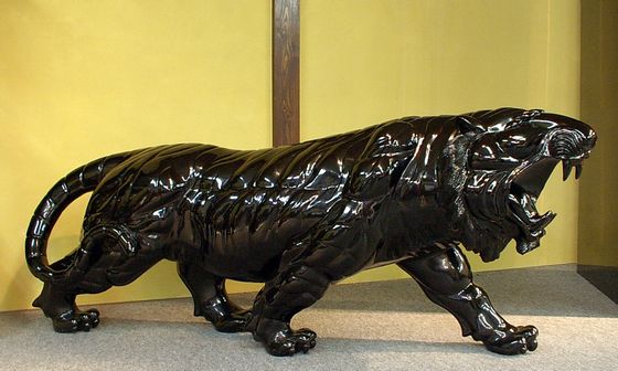 総輪島塗りの虎 17,600,000円（税込） | 輪島塗の塗師屋 輪島漆器大雅