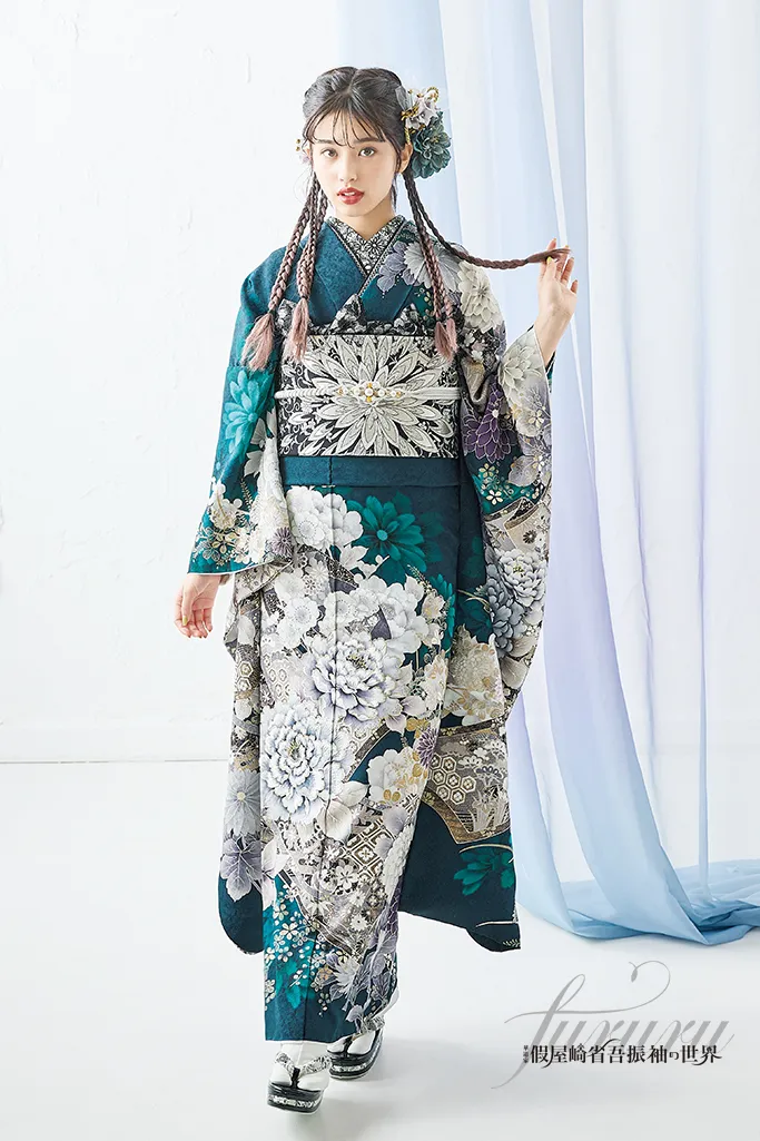假屋崎省吾ブランド振袖 正統派古典 ターコイズブルー 人とかぶらない