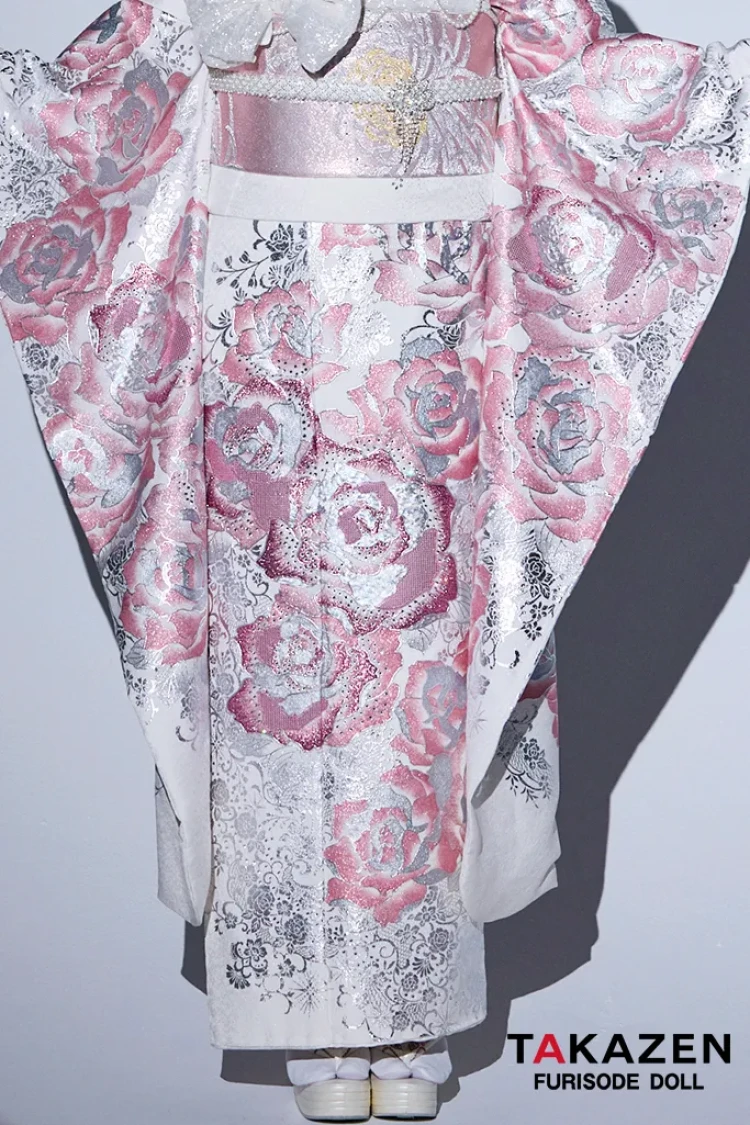 最新作モード 白ピンク バラ柄 一番目立つ 派手かわいい 姫ギャル