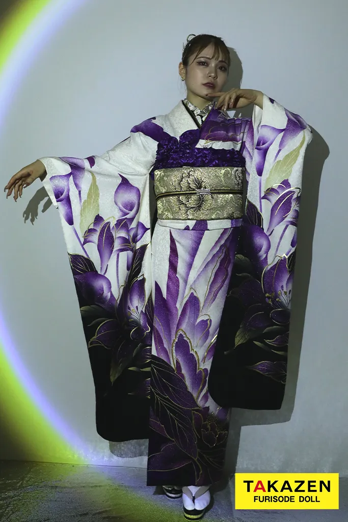 モード 白/紫/ゴールド(金色) 蓮柄/大柄 シンプル ギャル 派手振袖