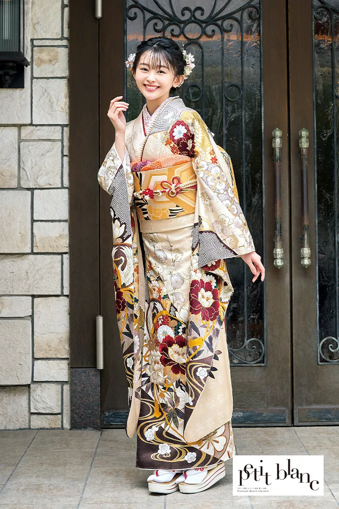 正統派古典 ベージュ/くすみカラー 牡丹柄/鶴柄 大人っぽい おしゃれ