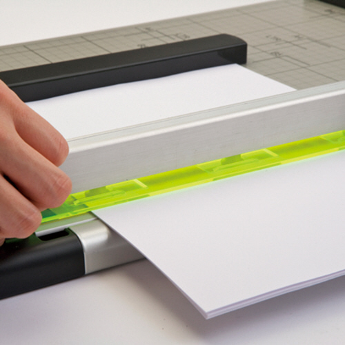 たのめーる】カール事務器 ディスクカッター A3 40枚裁断 DC-230N 1台