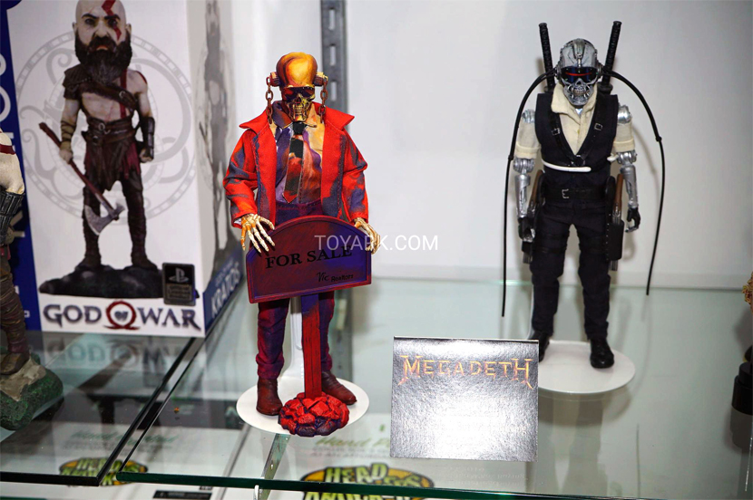 メガデス フィギュア NECA Vic Rattlehead Amazon | Megadeth 8