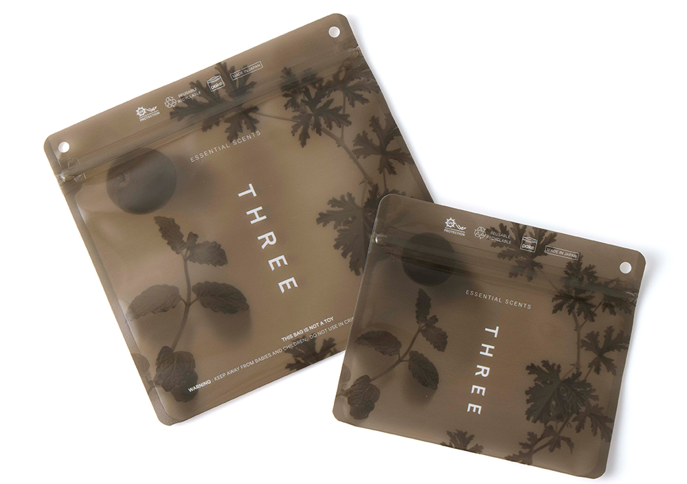 SPECIAL GIFT | THREE（スリー）公式オンラインショップ