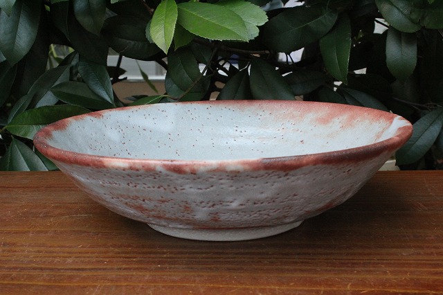 美濃焼 鼠志野葡萄画盛鉢 美濃焼 鼠志野葡萄画盛鉢 美濃焼 鼠志野葡萄