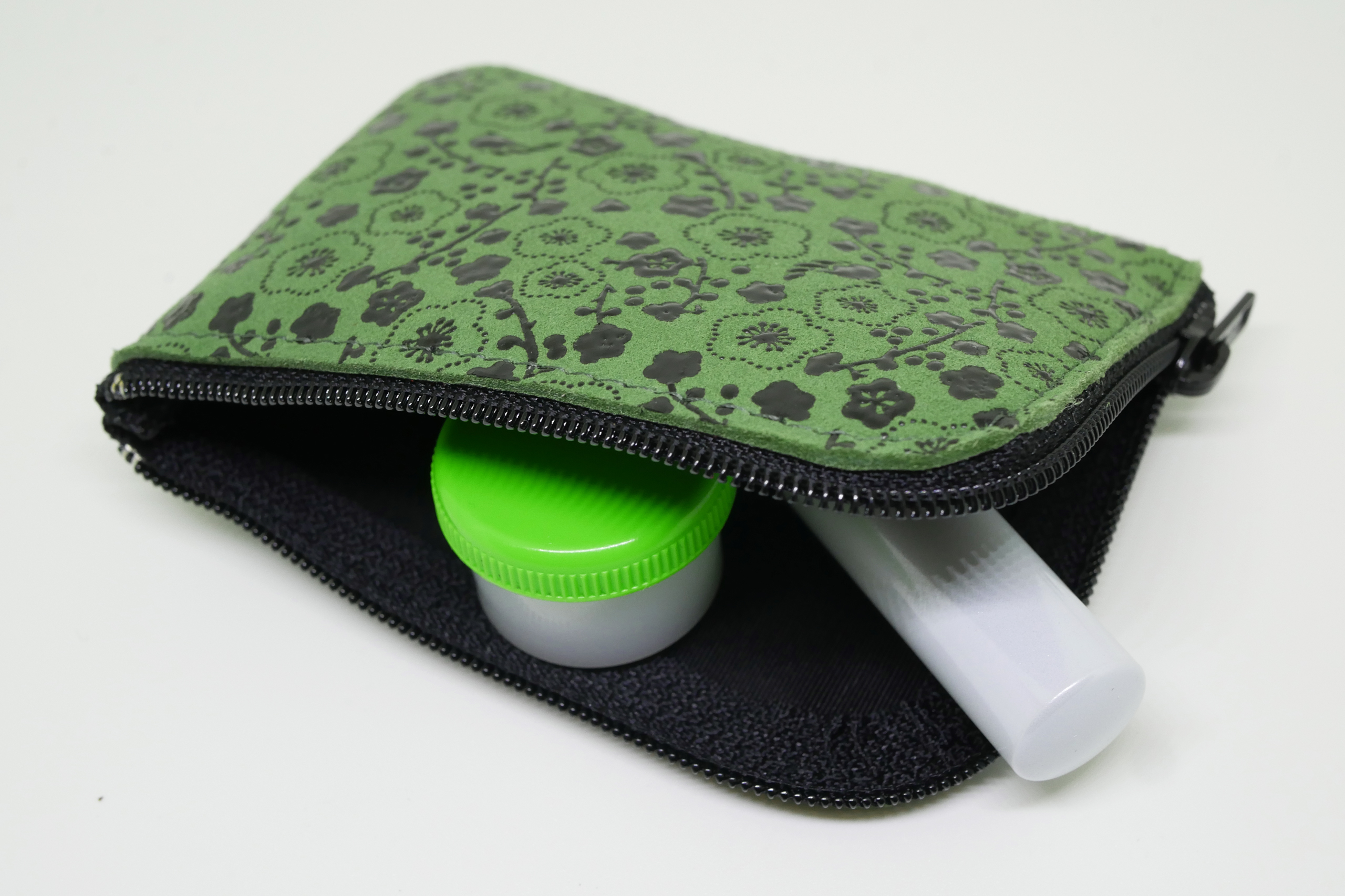 印伝の山本 × 刀剣乱舞-ONLINE- 甲州印伝小銭入れ 大包平・鶯丸