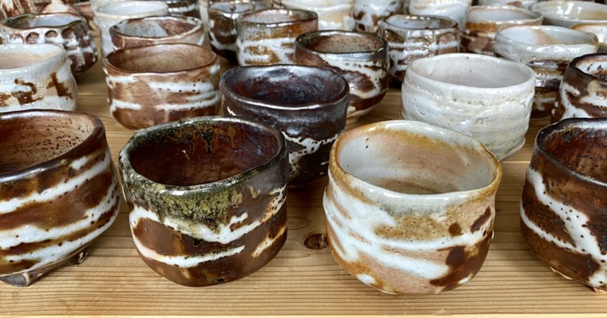 穴窯で志野を焼く/はふり志野/やまざ器