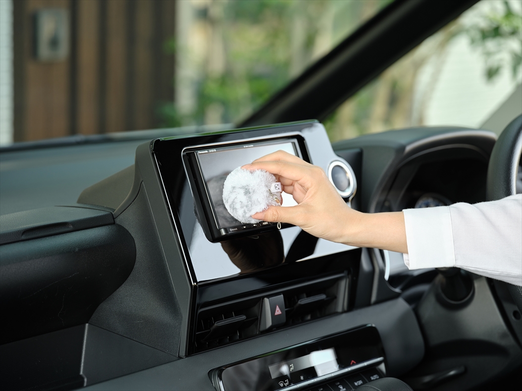 バスボンくん ホコリガードポンポン ストラップ付 | 山崎産業株式会社