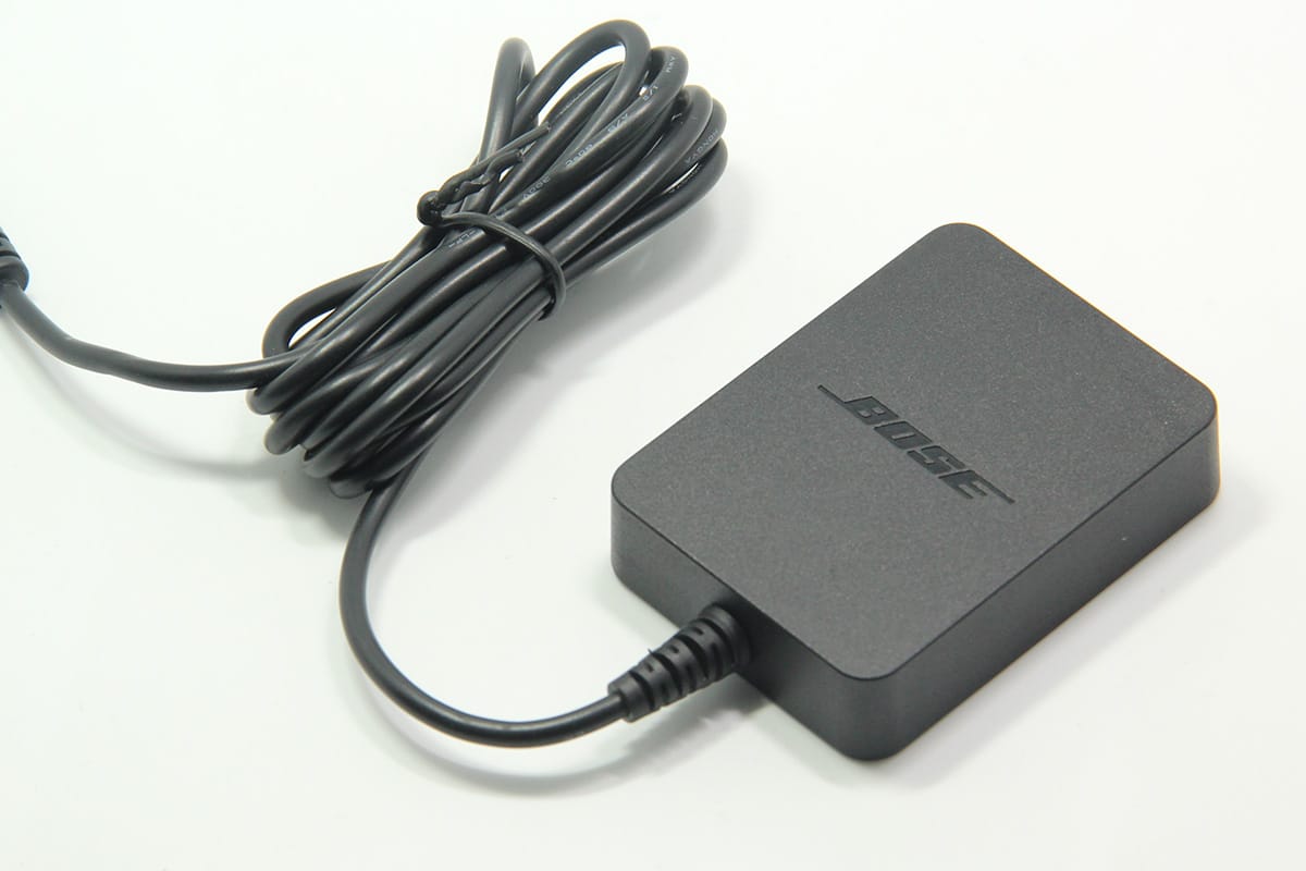 BOSE SoundLink Mini 本体と充電ドック Amazon.co.jp: BOSE SoundLink