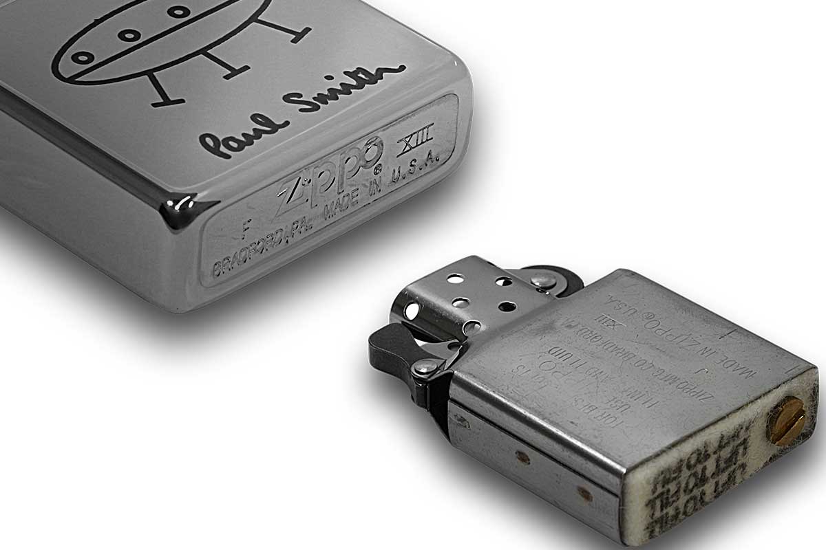 Zippo(ジッポー社）1997年製・セールスマンキット・ファイル