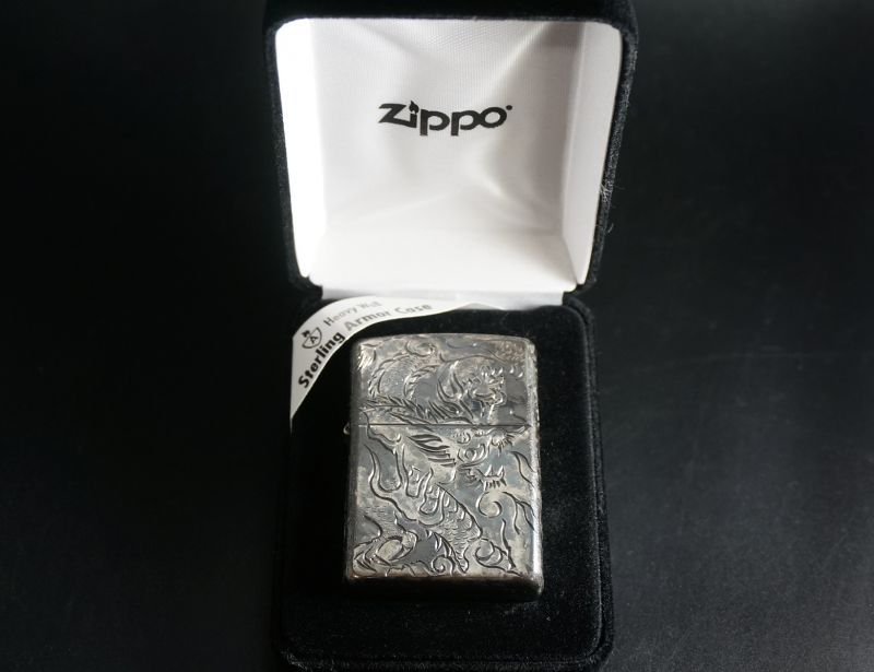 5面手彫りのアメリカ製ZIPPO ライター 真鍮に銀 5面手彫りのアメリカ