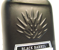 京都から プレミアム・テキーラをお届け。山内弥酒店