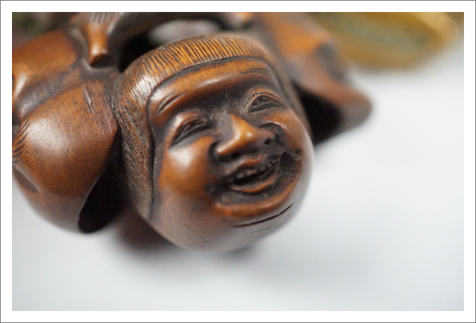 天然素材 地獄使者 彫刻 根付 提げ物 天然素材 地獄使者 彫刻 根付 提げ物