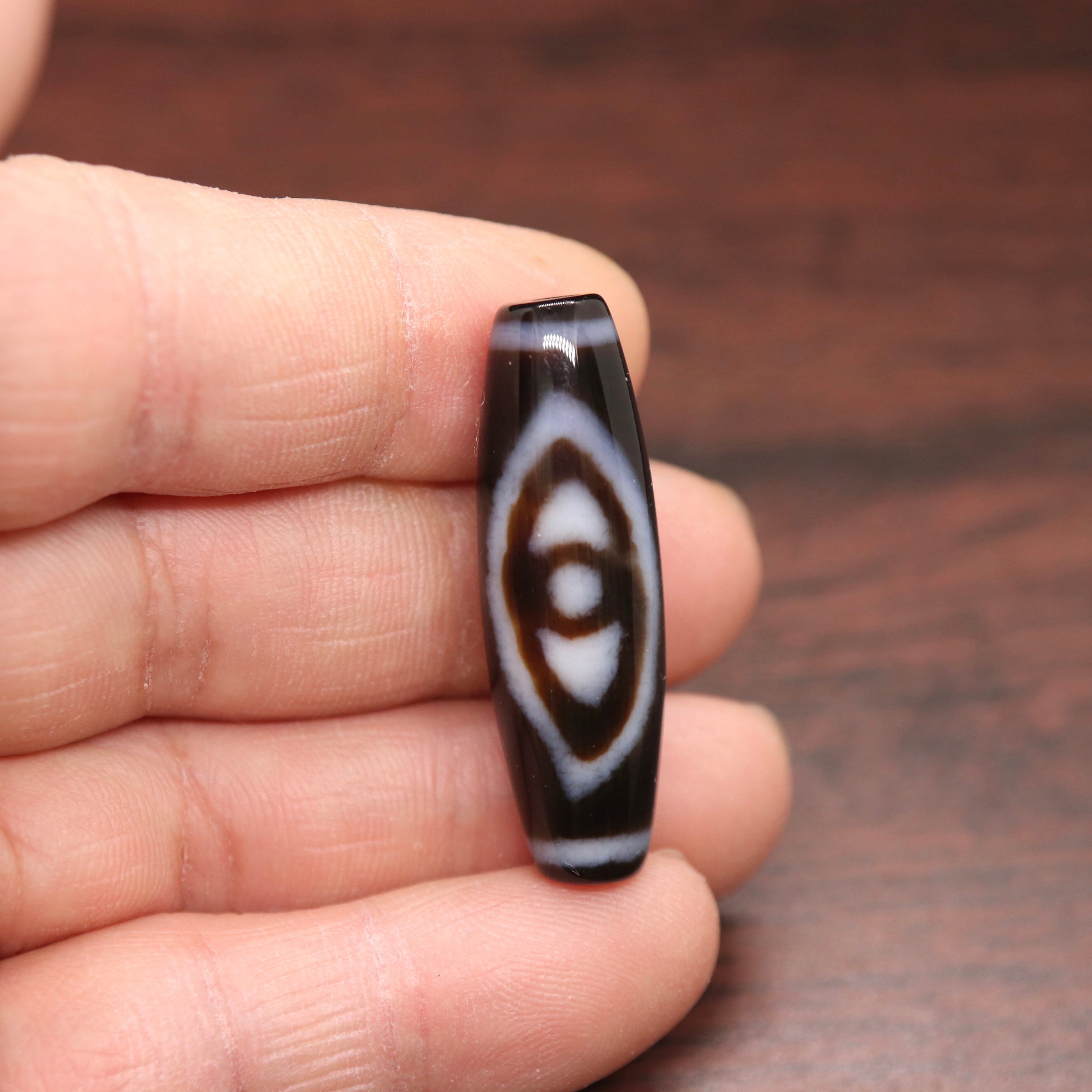 どうかなぁ？置物としても！鳳凰天珠たん！ どうかなぁ？置物としても