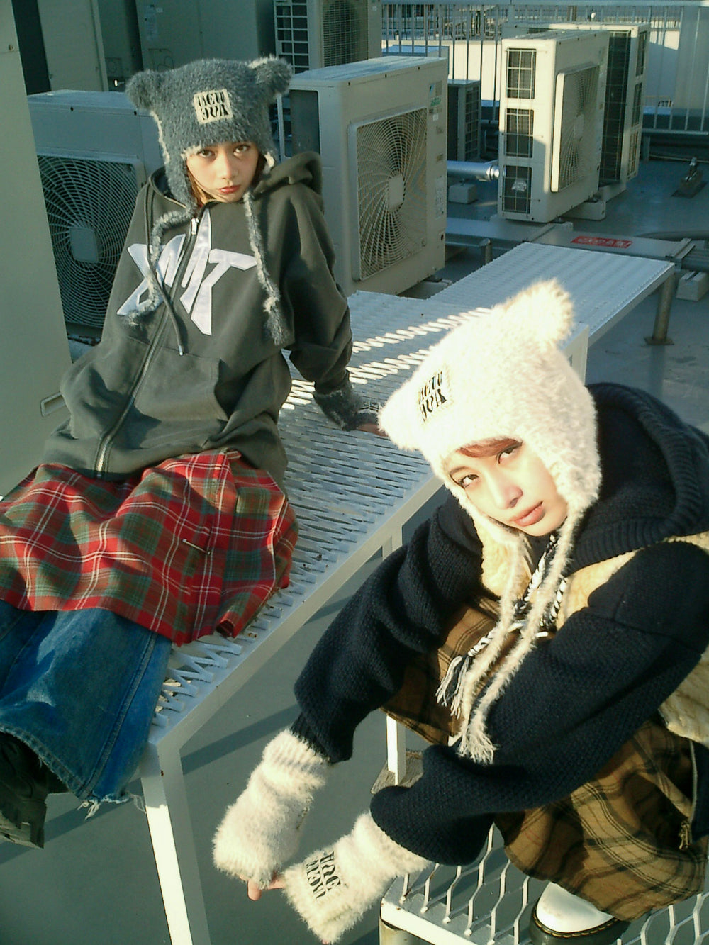 NEWAVE CAT HAIR BEANIE 猫耳 アームウォーマーセット 【公式通販】