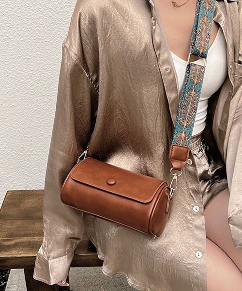 ショルダーバッグ バッグ ワイドベルト フラップショルダーバッグ