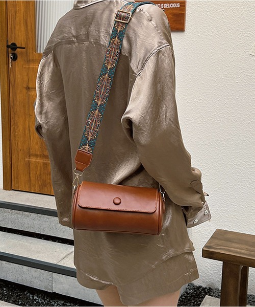 ショルダーバッグ バッグ ワイドベルト フラップショルダーバッグ