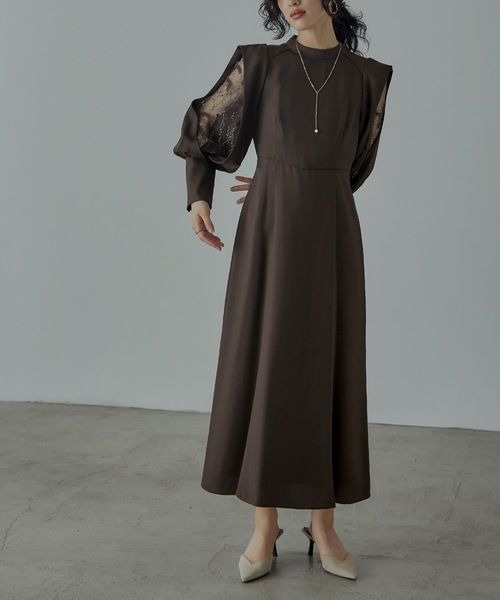 niana（ニアナ） ドレス スリーブスリット刺繍レースフレアドレス