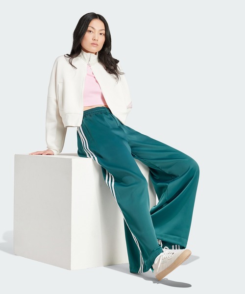 adidas（アディダス） スウェットパンツ ジャージ サテン ワイドレッグ