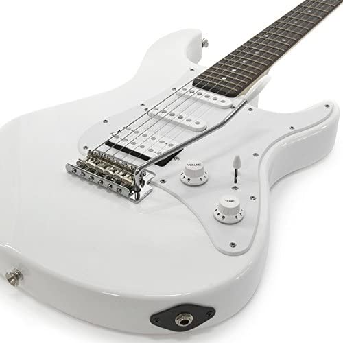 Yamaha Pacifica Electric Guitar - White for Sale in Canada | Zedem