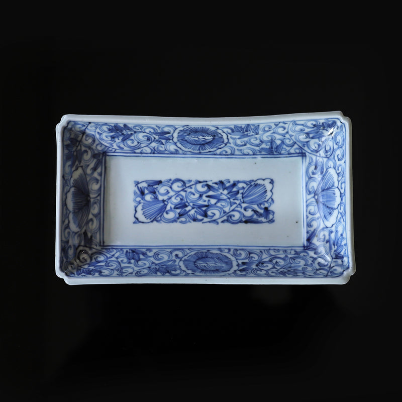 江戸後期 伊万里染付長方皿 – Gallery Nisui