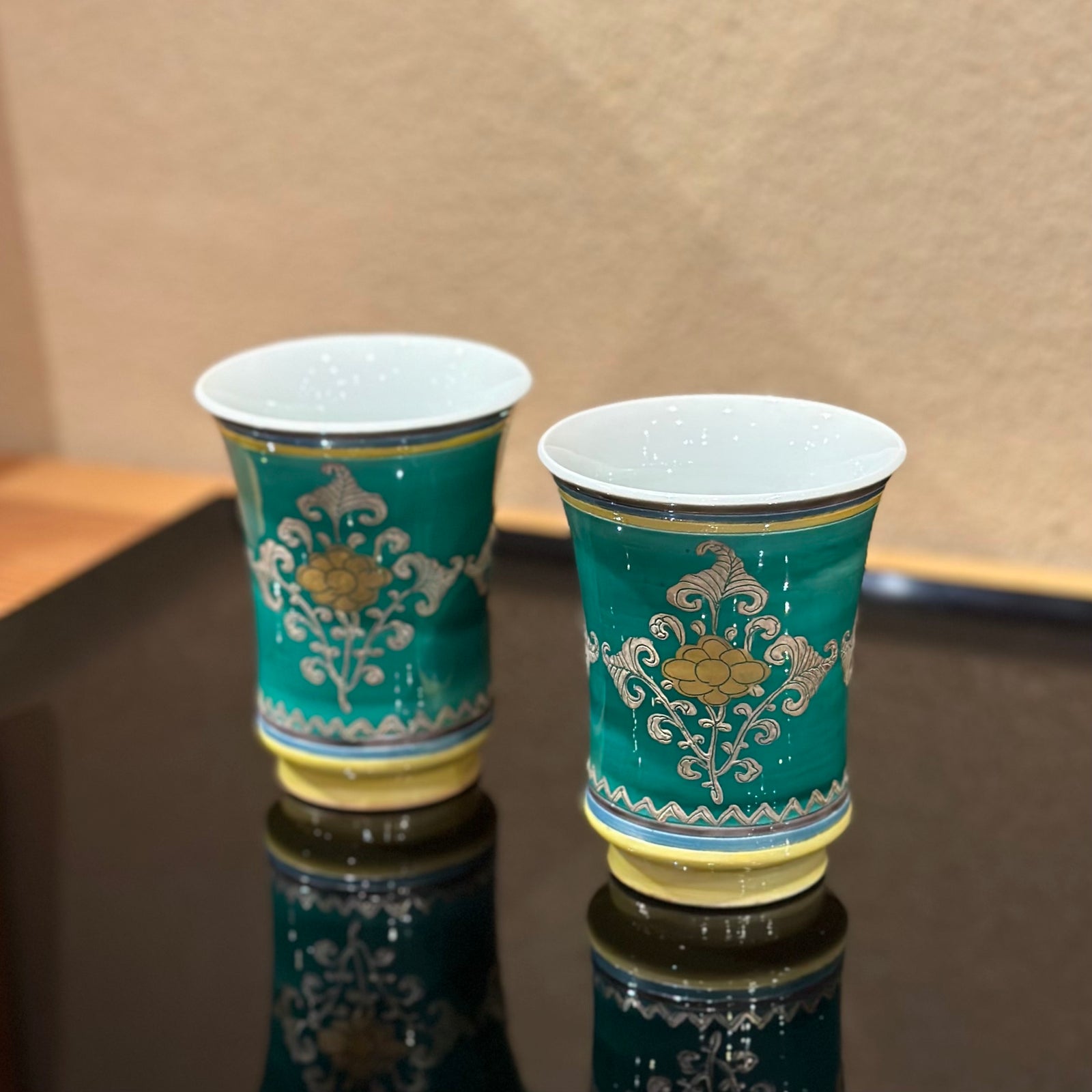 1809 其泉 蛍草花文 湯呑 5客 金彩 未使用 【公式通販】