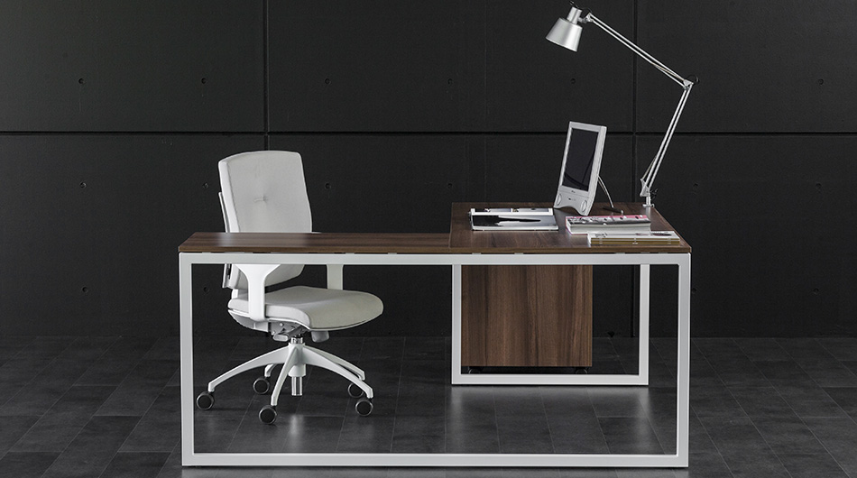 fantoni/ファントーニ GX L字型デスク 140×170cm×高さ72cm BK脚 の通販