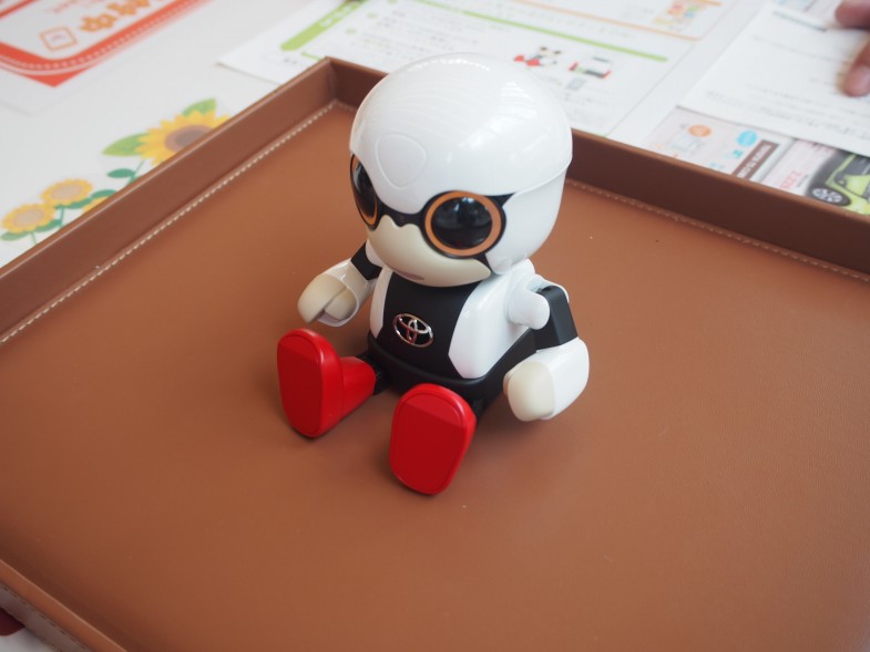 話題のロボット『 KIROBO mini 』を購入してみた！ | クルマ情報