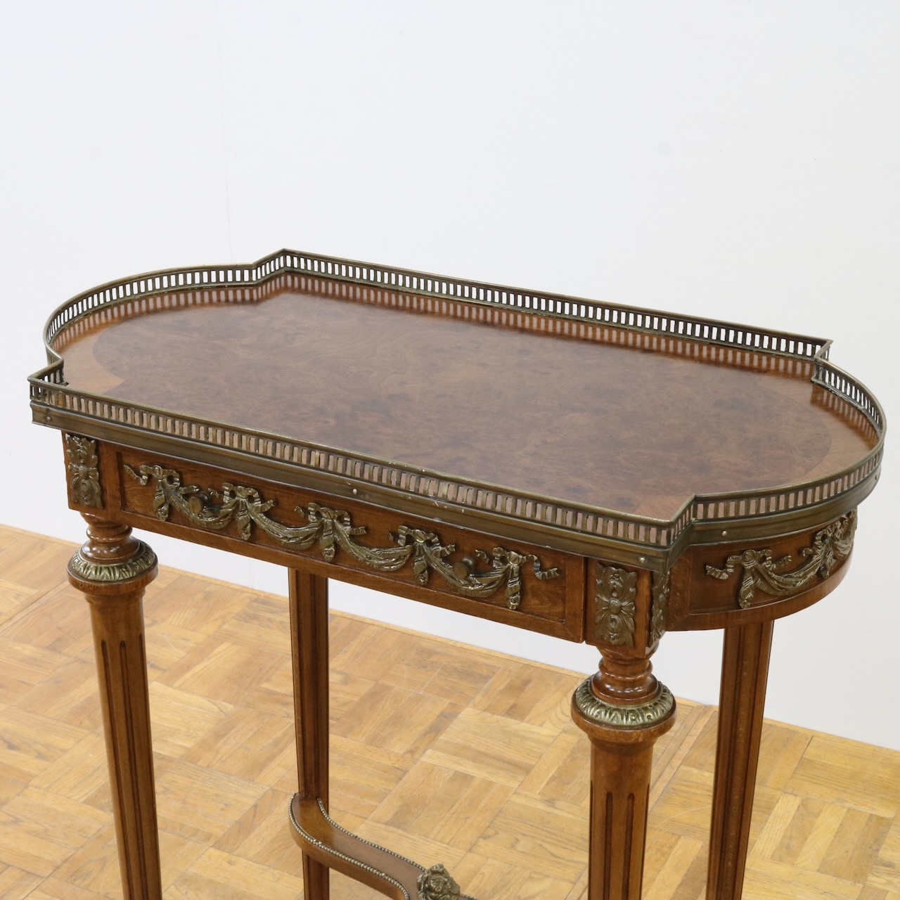 サイドテーブル | アンティークショップ ジェオグラフィカ ｜E-SHOP